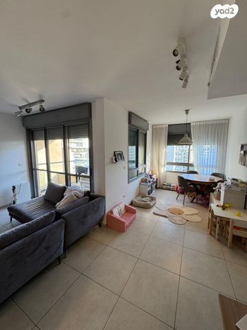 הגוש הגדול, רמת אביב החדשה, נופי ים