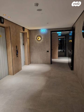 דירה, עין התכלת, נתניה