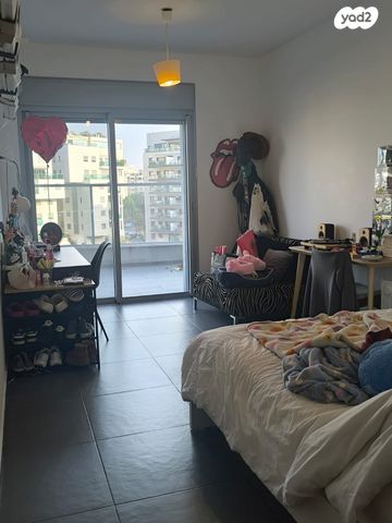 גג/ פנטהאוז, אמיר גלבוע, תל אביב יפו