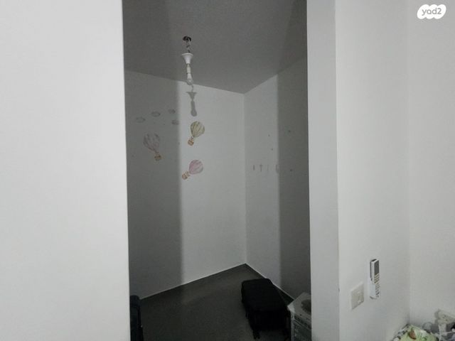 דירה, אריאל שרון, נווה שרון / שער העיר, נתיבות