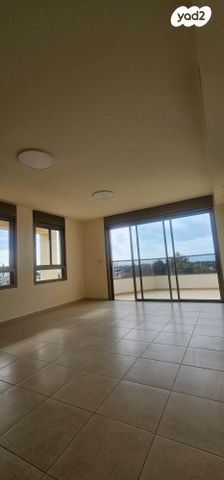 דירה, יבנה, קרית יערים, רמת השרון