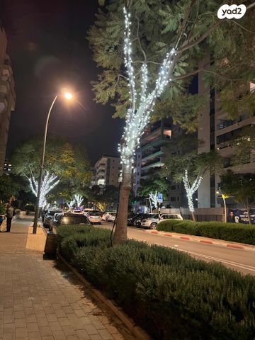 דירת גן, מרום ראשון, ראשון לציון