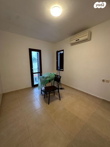 דירה, חיל הצנחנים, נווה חוף, ראשון לציון