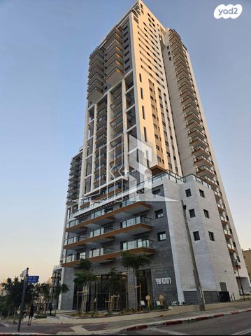 דירה, הרב הרצוג 6, צפון מערב מרכז העיר, נתניה