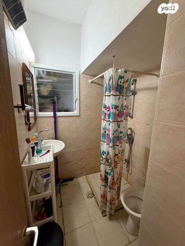 דירה, פנקס 24, לב העיר, בת ים