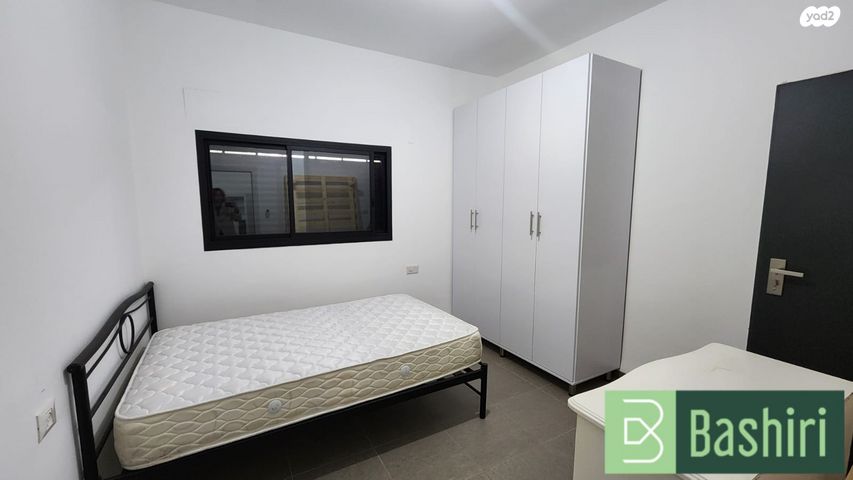 יחידת דיור, רש"י, קרית שמונה