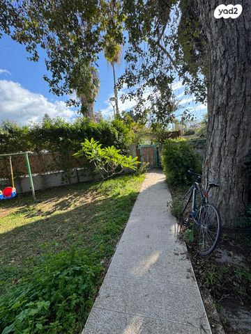 בית פרטי/ קוטג', יצחק שדה, רסקו, נהריה