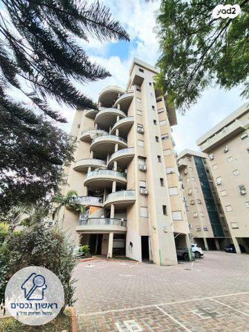 יהושע רבינוביץ 