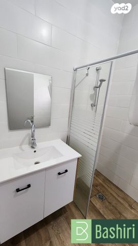 יחידת דיור, רש"י, קרית שמונה