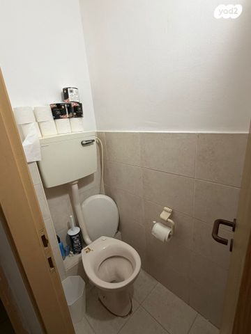 דירה, פנקס 24, לב העיר, בת ים