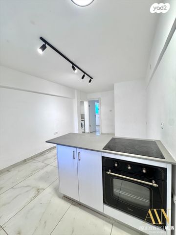 דירה, מכבים 248, דימונה