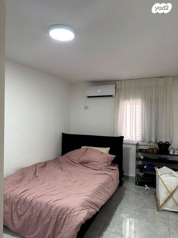 יחידת דיור, כיכר אליעזר קפלן, שכונה א', באר שבע