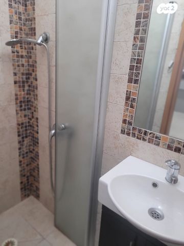 דירה, מרדכי מקלף, בן גוריון, חולון