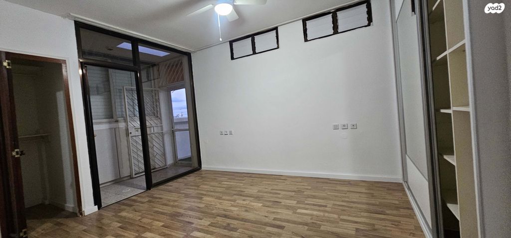 גג/ פנטהאוז, אז"ר, אלון, רמת השרון