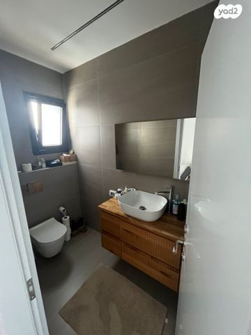 דירה, קהילת ציון, מרכז, הרצליה