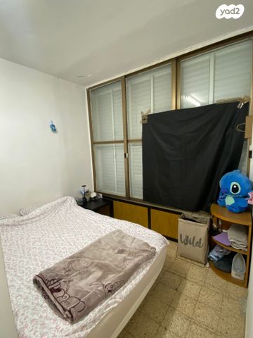 דירה, פנקס 24, לב העיר, בת ים