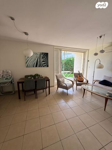 דו משפחתי, רמת חן, רמת גן