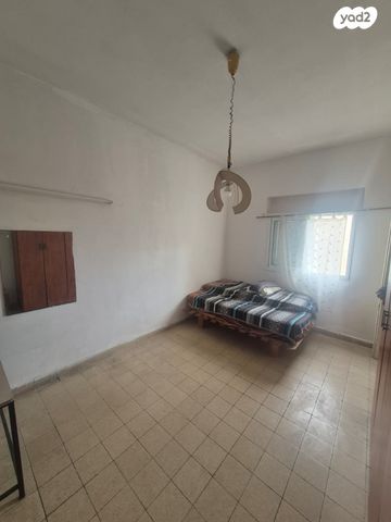 דירה, הרא"ה 192, רמת גן