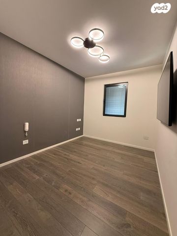 דירה, נחמיה, כרם התימנים, תל אביב יפו