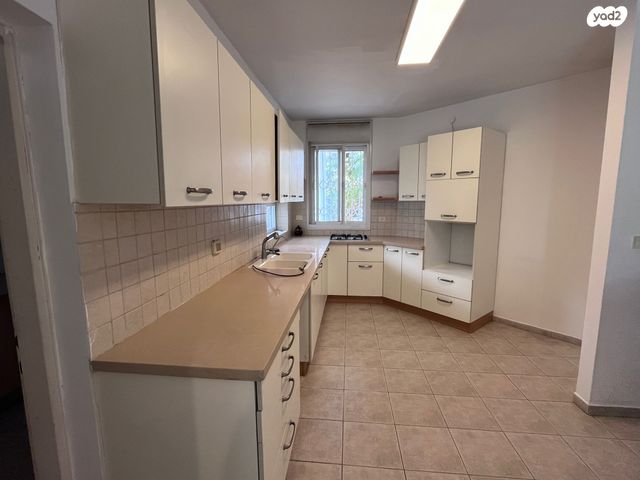 בית פרטי/ קוטג', הרמטכלים, הוד השרון