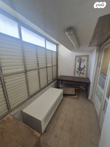 דירה, הרא"ה 192, רמת גן