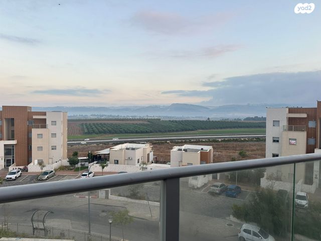 גג/ פנטהאוז, הרבי נחמן מברסלב, עפולה הצעירה, עפולה