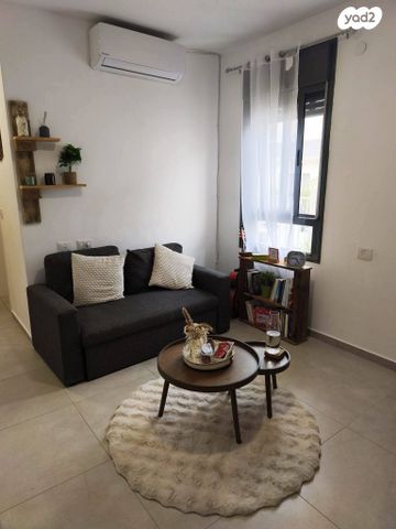 בית פרטי/ קוטג', שאר העיר, כפר ורדים