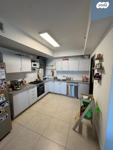 דירה, הגוש הגדול, רמת אביב החדשה, נופי ים, תל אביב יפו