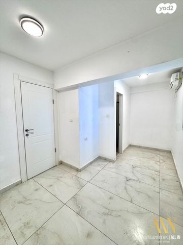 דירה, מכבים 248, דימונה