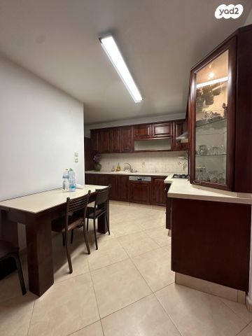 דירה, חיל הצנחנים, נווה חוף, ראשון לציון