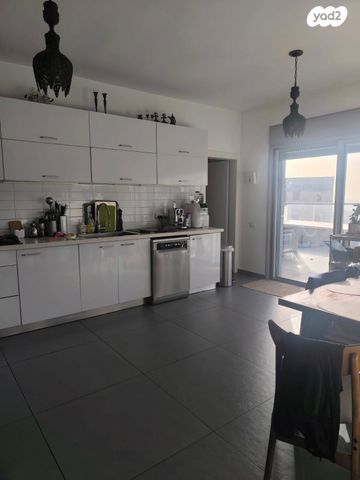 גג/ פנטהאוז, אמיר גלבוע, תל אביב יפו