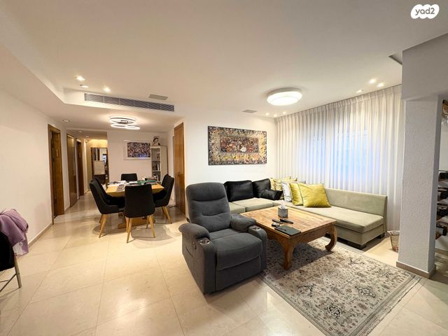 דירת גן, מקור חיים, ירושלים