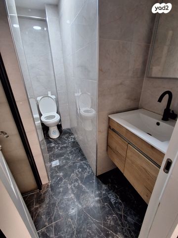 יחידת דיור, שדרות יוספטל, מרכז העיר, קרית אתא