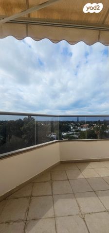 דירה, יבנה, קרית יערים, רמת השרון