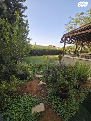 בית פרטי/ קוטג', בית שאן, נאות לון, באר שבע