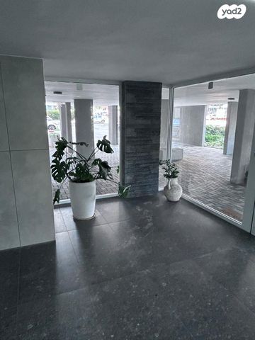 דירה, הרב מיימון, דרום מזרח, בת ים