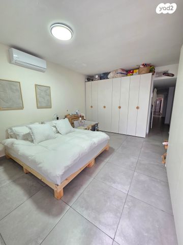 דו משפחתי, קרית אלון, פתח תקווה