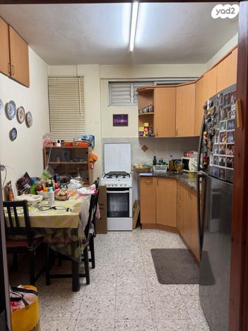 יחידת דיור, האר"י, נווה עמל, הרצליה