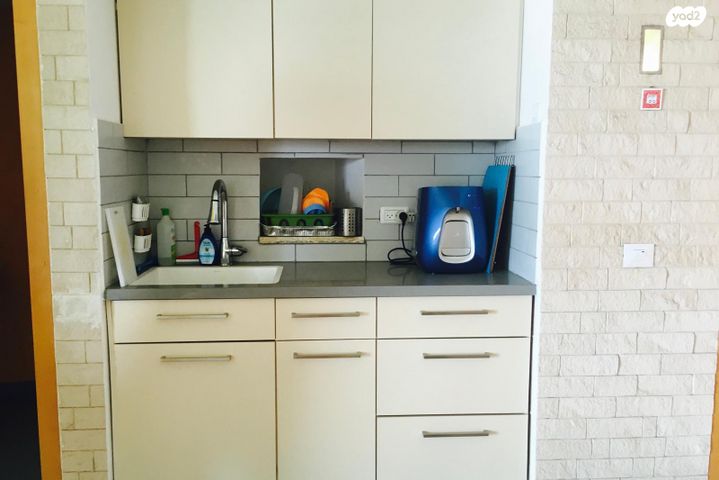 דירה, שדרות מנחם בגין, גבעת אולגה, חדרה