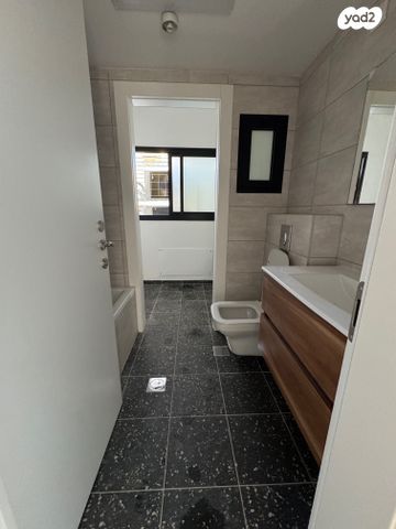 דירה, ד"ר שיפר 19, שיפר, פתח תקווה