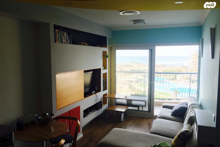 דירה, שדרות מנחם בגין, גבעת אולגה, חדרה