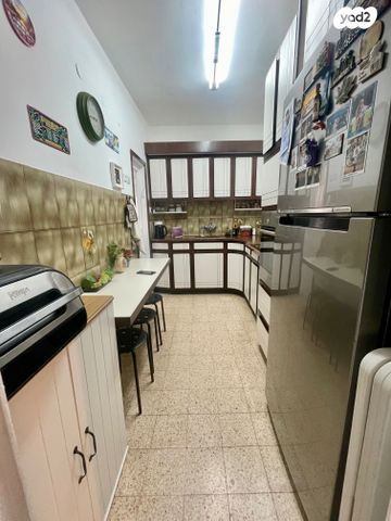 דירה, ארלוזורוב 81, עצמאות יוספטל, בת ים