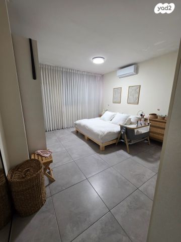 דו משפחתי, קרית אלון, פתח תקווה