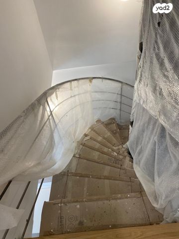 בית פרטי/ קוטג', ועידת קטוביץ', הצפון החדש - צפון, תל אביב יפו