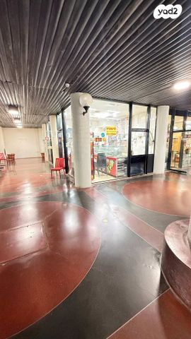 חנויות/ שטח מסחרי, המרד 29, נווה צדק, תל אביב יפו