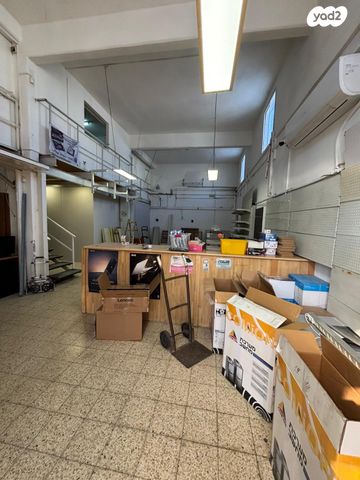 מחסנים, השיש, אזור תעשיה מפרץ, חיפה