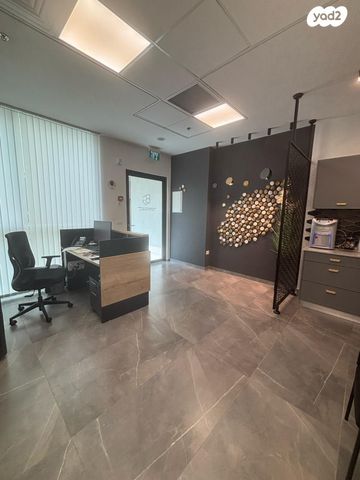 משרדים, מודיעין מכבים רעות