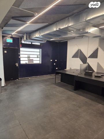 משרדים, דרך מנחם בגין, מונטיפיורי, הרכבת, תל אביב יפו