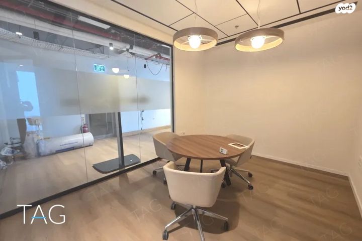 משרדים, תובל 40, רמת גן