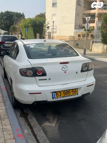 מאזדה 3